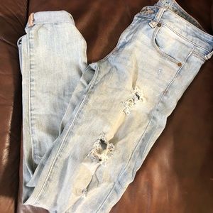 American eagle skinny ripped jeans